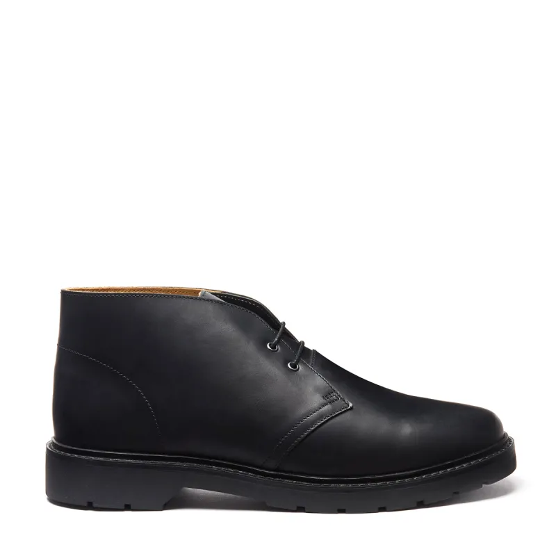 Black Greasy Chukka Boot made by Solovair