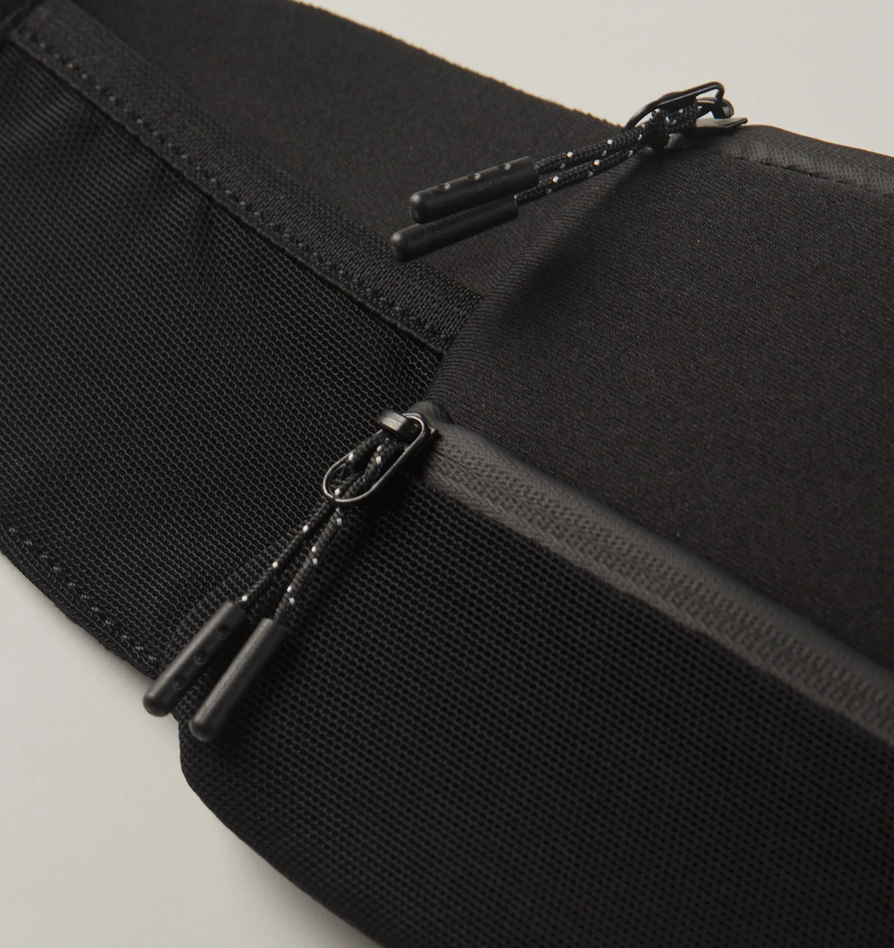 Active Run Belt - Black/Charcoal sold by I Love Ugly product image thumbnail 4