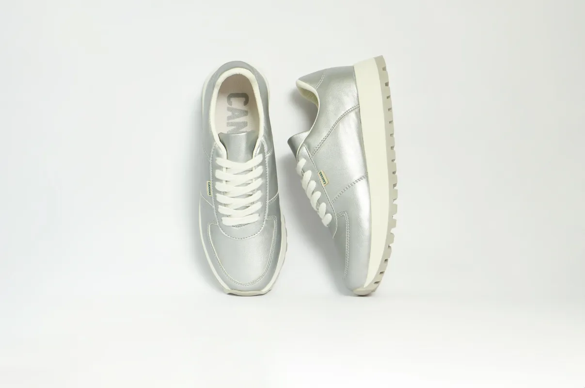 Tenis Mujer Brasil Plata DISPONIBILIDAD INMEDIATA sold by Canvas