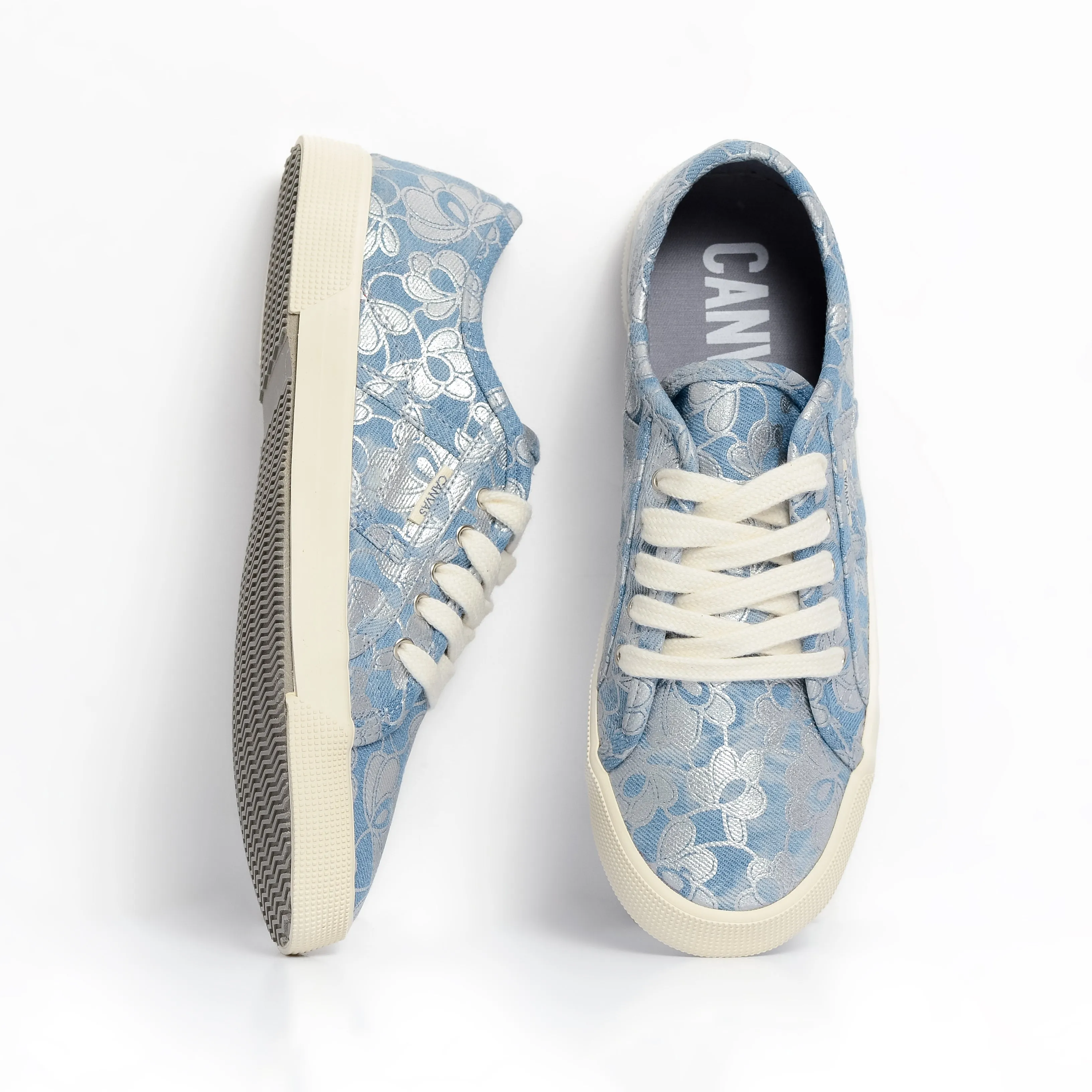 Tenis Mujer Iberia Lona Flores Plata DISPONIBILIDAD INMEDIATA sold by Canvas product image thumbnail 2