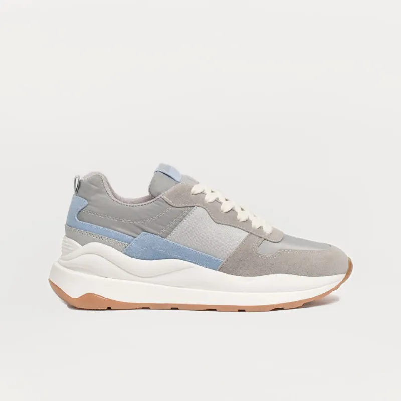 Tenis Mujer Yoggy Gris DISPONIBILIDAD INMEDIATA sold by Canvas