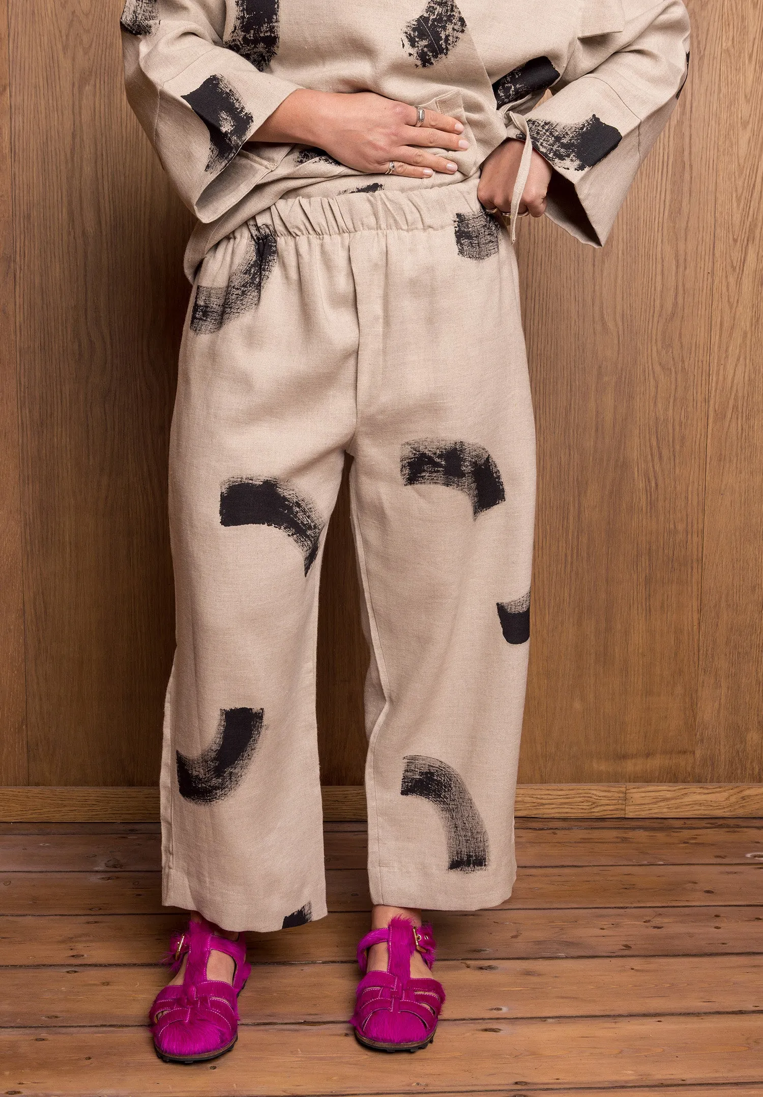 Painted Sana Pants in Stone Linen sold by Emiko Studios product image thumbnail 5