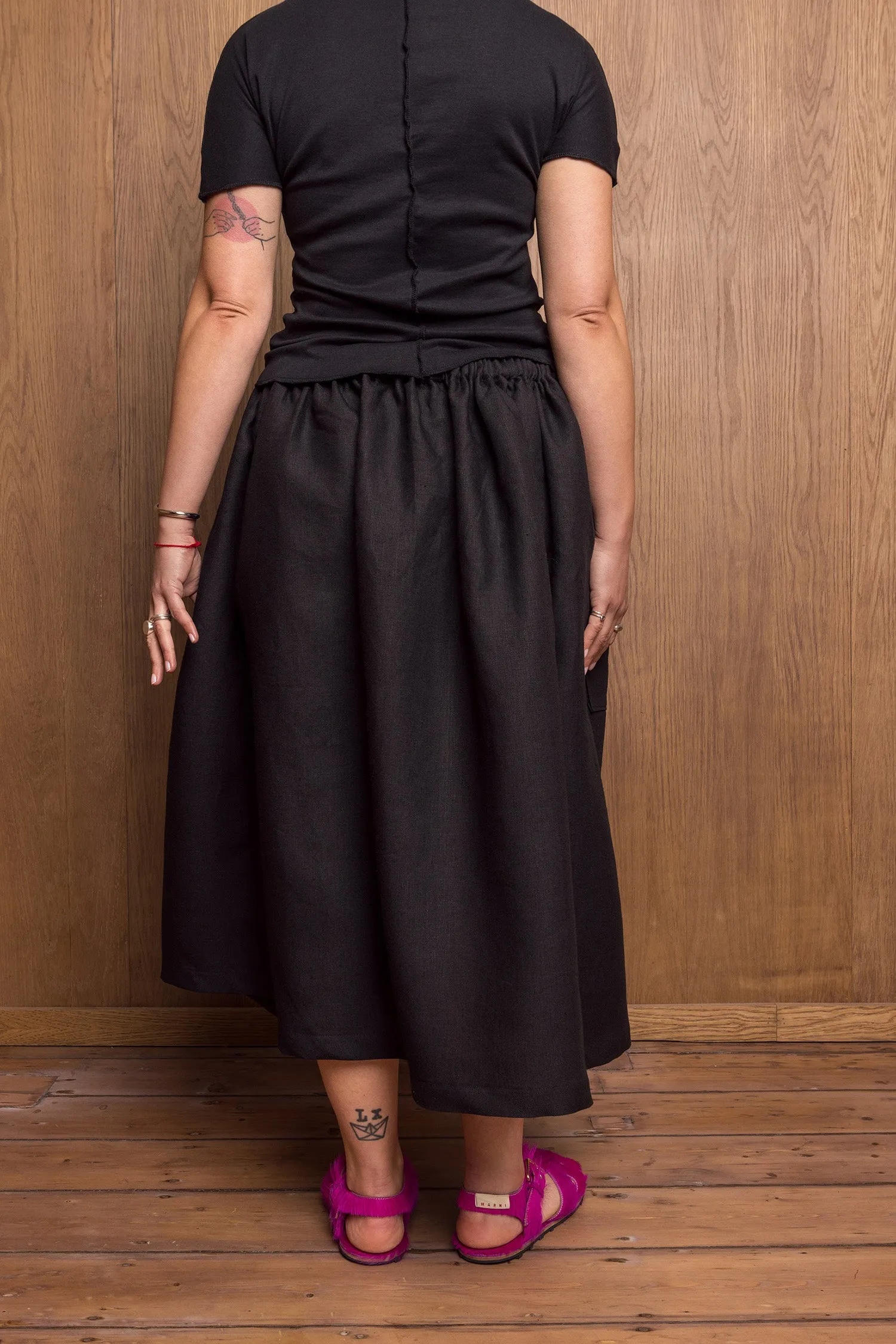 Yūtiriti Skirt in Black Linen sold by Emiko Studios product image thumbnail 3
