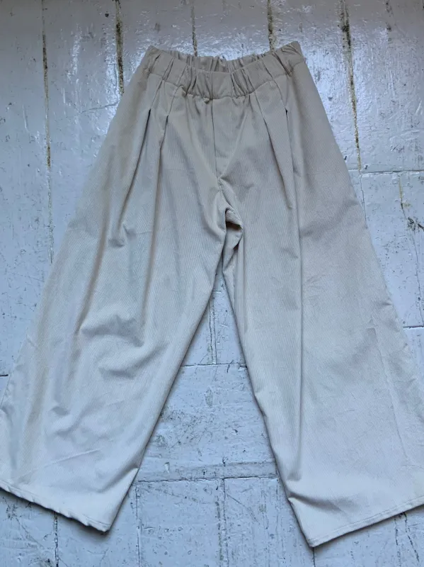 Puritsū Pants in Cord Sample (S-M) sold by Emiko Studios