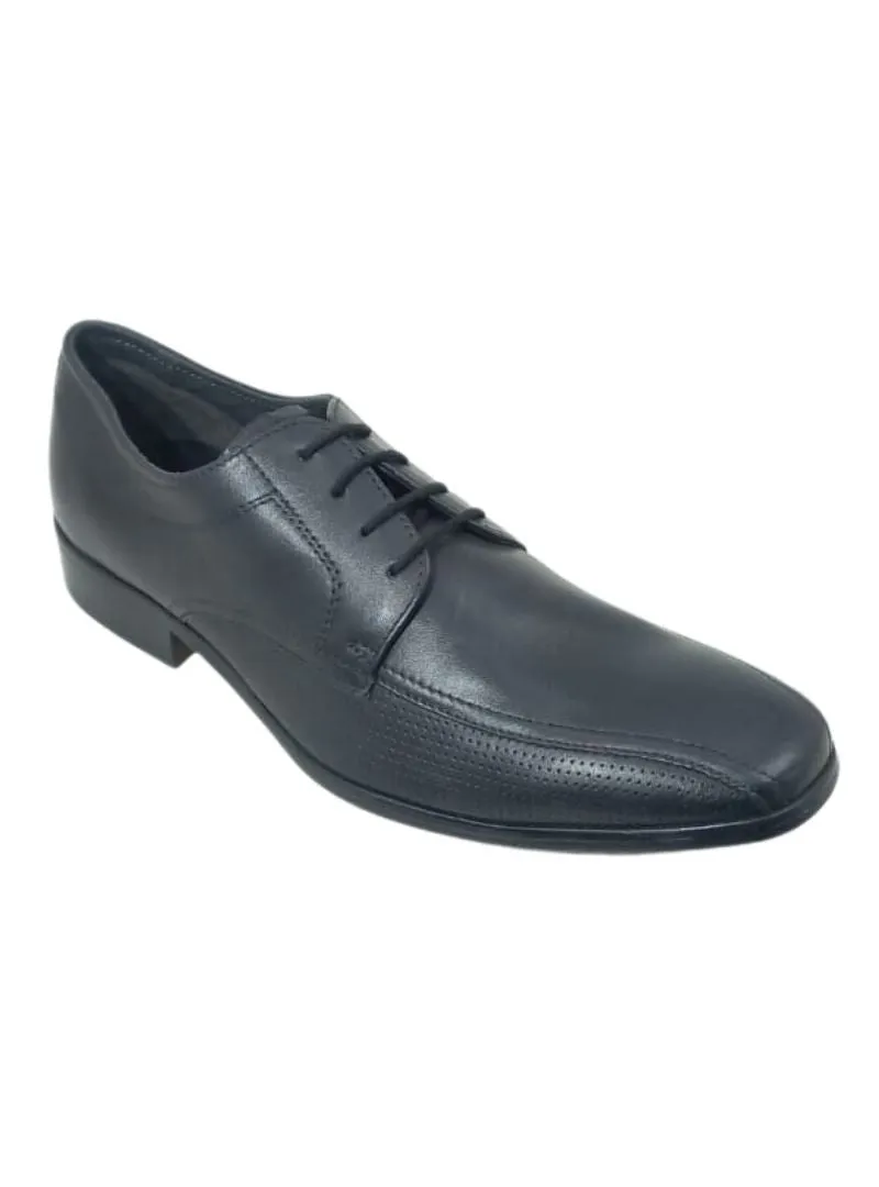 DETAILED LOW LACE UP SHOE sold by FBO product image thumbnail 2