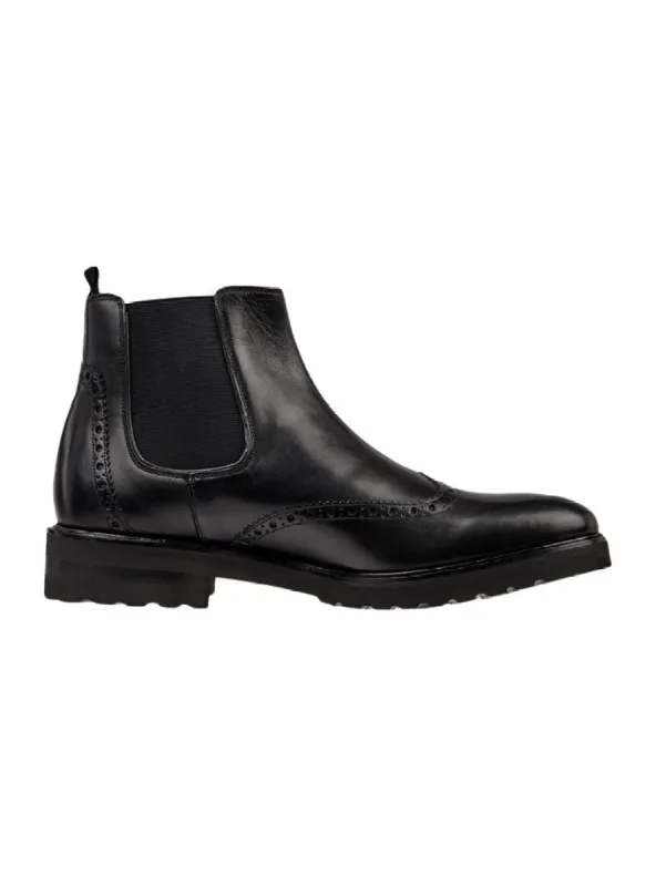DETAILED ANKLE BOOT sold by FBO
