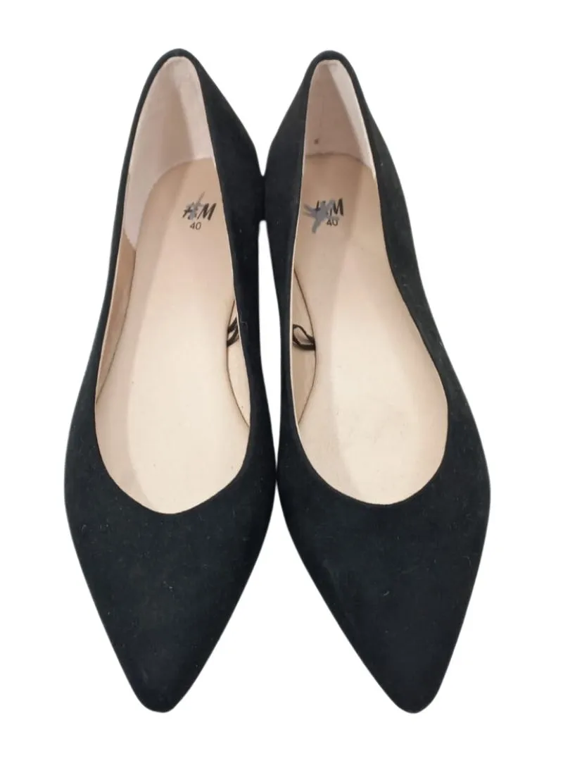 POINTED SUEDE FEEL PUMP sold by FBO product image thumbnail 4