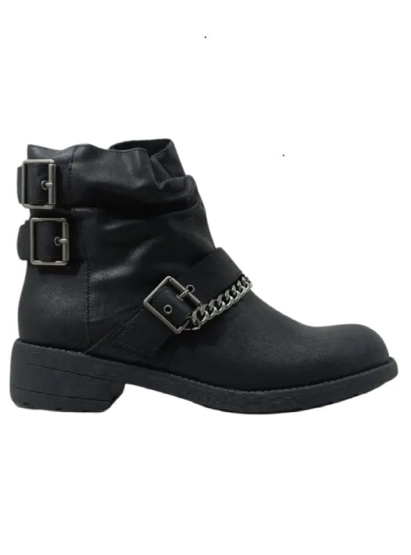 DETAIL CHAIN BUCKLE BOOT sold by FBO