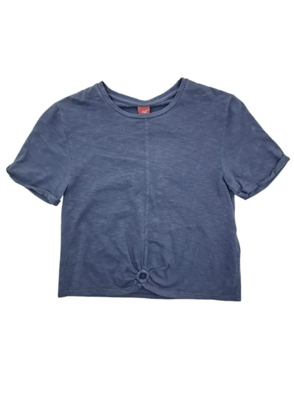 BASIC FRONT DETAIL TEE sold by FBO