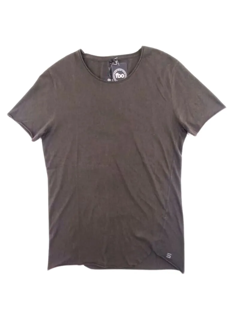 PLAIN BASIC TSHIRT sold by FBO