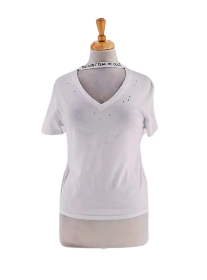 CUT OUT NECK PRINTED TEE sold by FBO