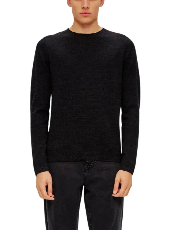 PULLOVER KNIT sold by FBO