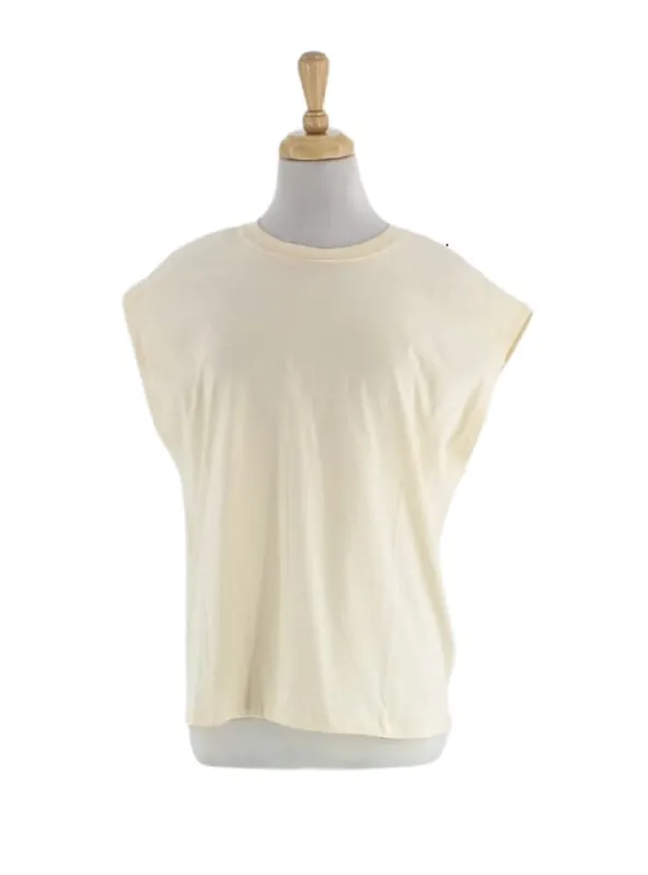 BASIC SLEEVELESS TOP sold by FBO