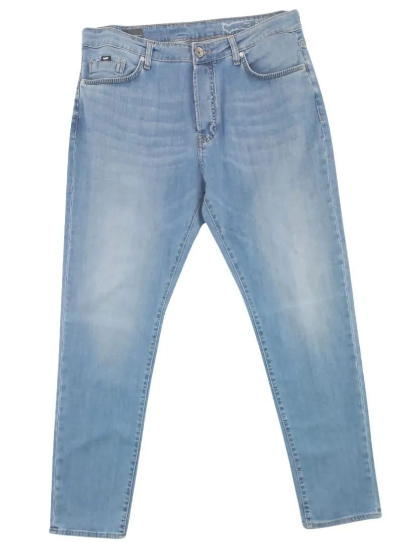 BASIC MODEL FIT "GAS" JEAN sold by FBO