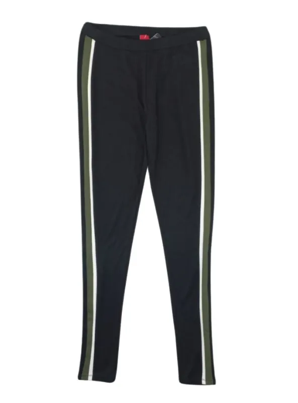 STRIPE DETAILED LEGGING sold by FBO