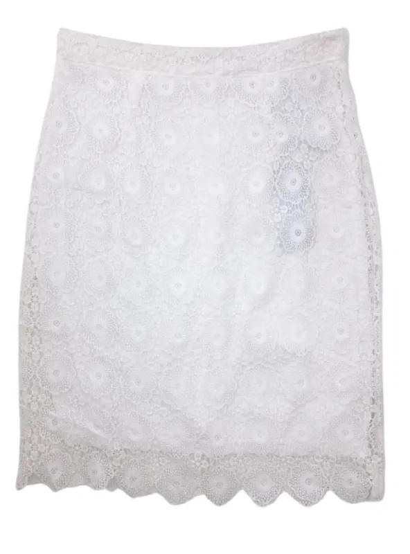 LACE DETAILED FITTED SKIRT sold by FBO