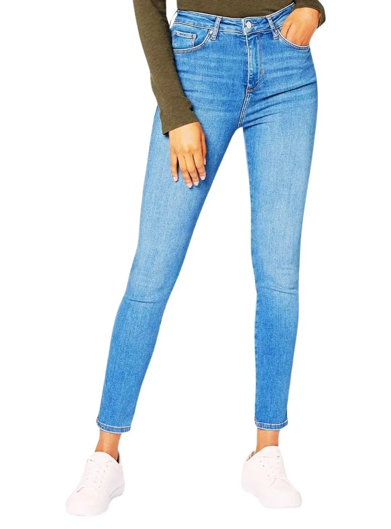 SUPER SKINNY ANKLE JEAN sold by FBO