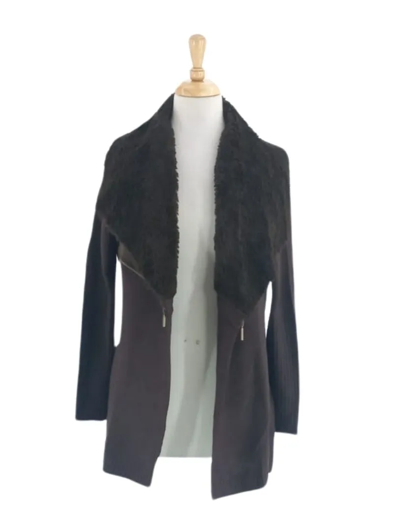 DETAILED ZIP KNIT CARDIGAN sold by FBO