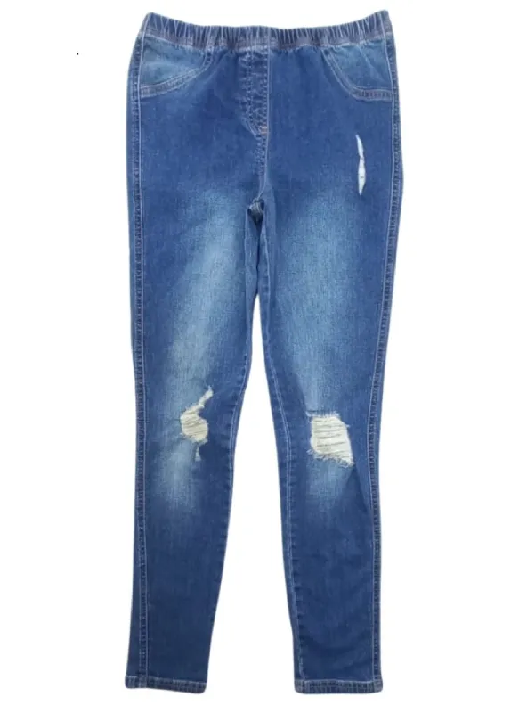 DETAILED RIPPED JEAN sold by FBO