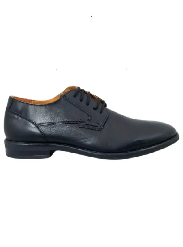 BASIC LACE UP FORMAL SHOE sold by FBO