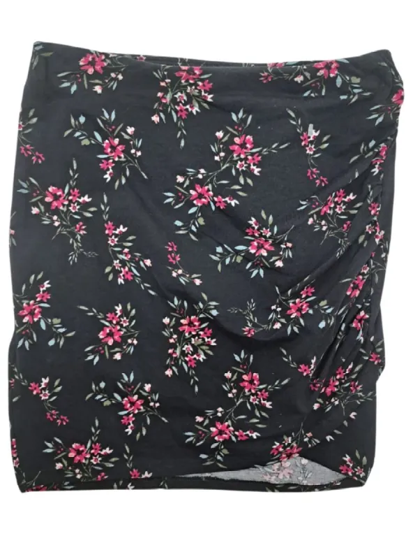 FLORAL FITTED RUCHED MINI SKIRT sold by FBO