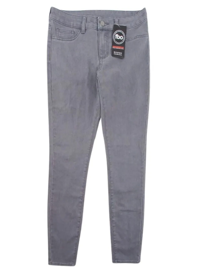MOCK POCKET JEAN sold by FBO