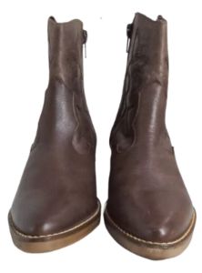 DETAILED LEATHER ANKLE BOOTS sold by FBO