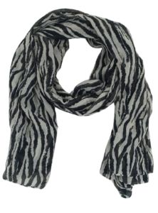 STRIPED DETAILED SCARF sold by FBO