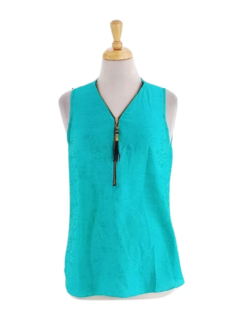 HALF ZIP SLEEVELESS BLOUSE sold by FBO