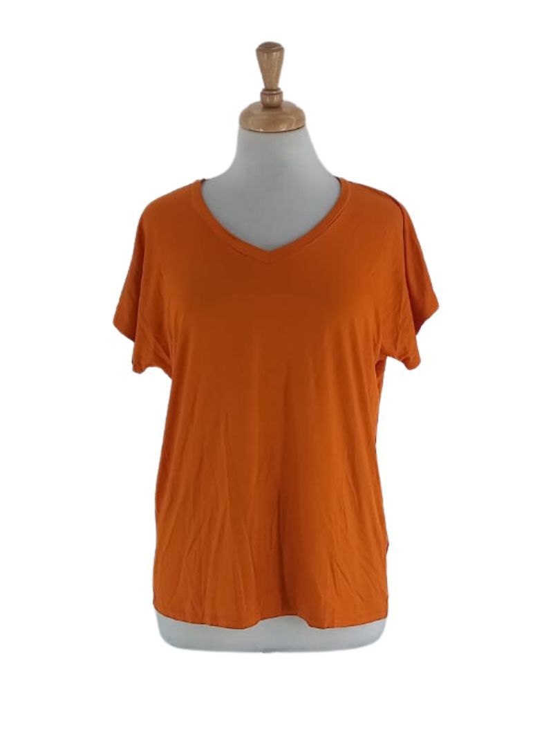 BASIC V-NECK TEE sold by FBO