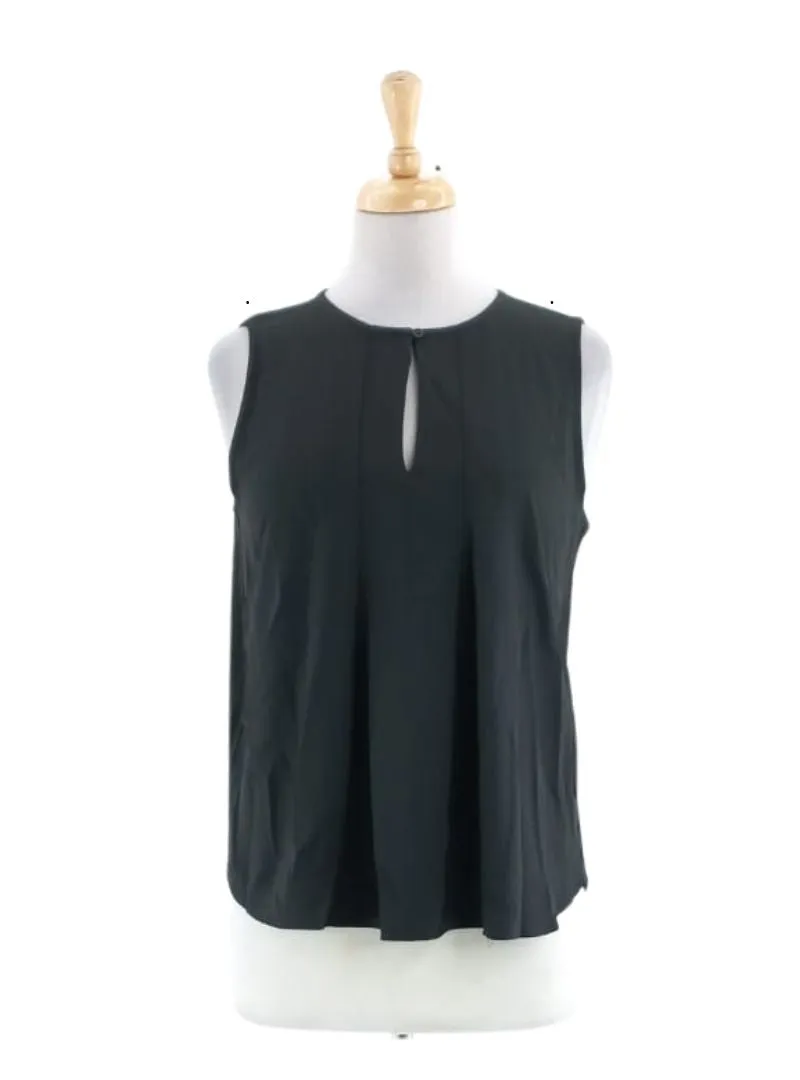 BASIC BLOUSE sold by FBO