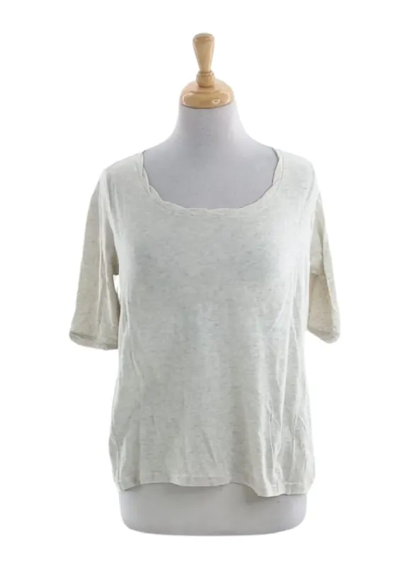 DETAILED THREE QUARTER SLEEVE TOP sold by FBO