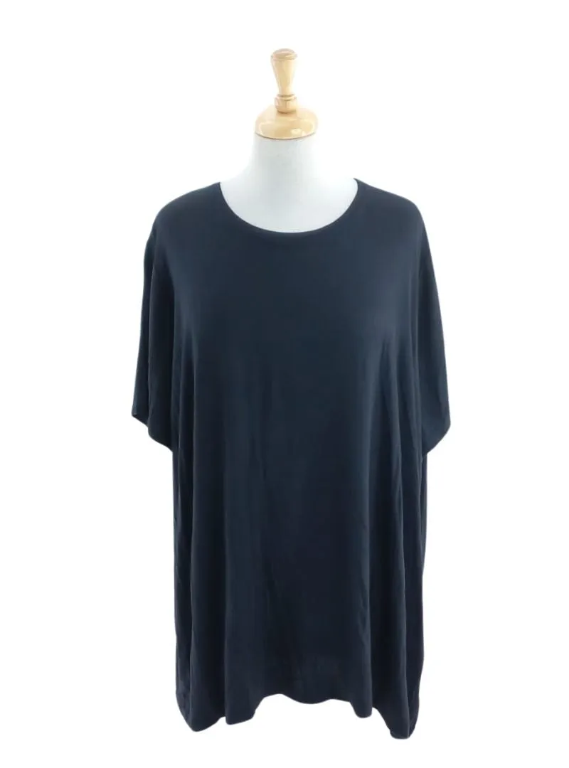 BASIC RELAXED OVERSIZE TSHIRT sold by FBO