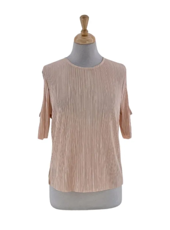 DETAIL BLOUSE sold by FBO