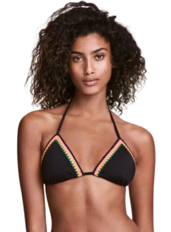 DETAILED TRIANGLE BIKINI TOP sold by FBO