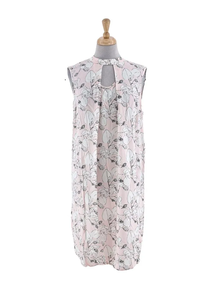 DETAILED SLEEVELESS DRESS sold by FBO