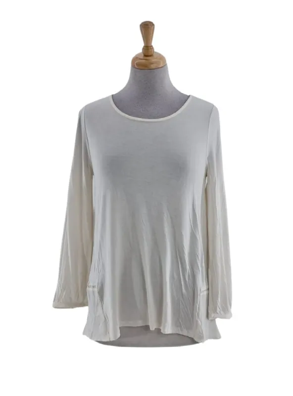 BASIC FLARE TSHIRT sold by FBO