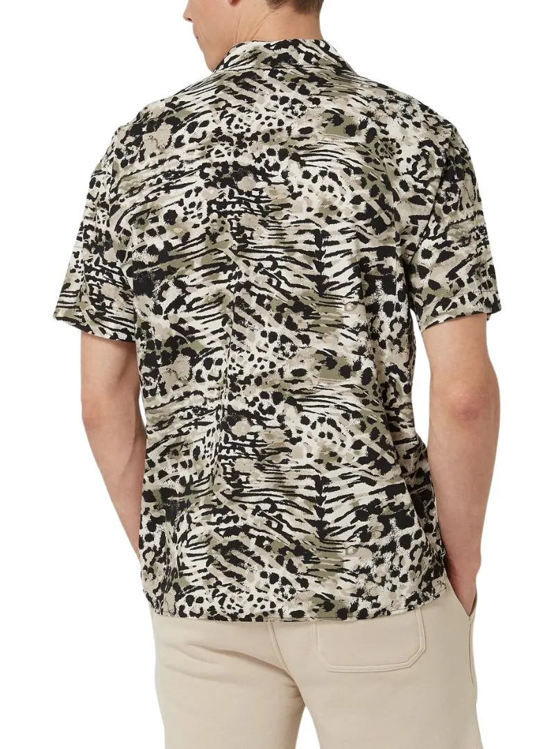 ANIMAL PRINT SHORT SLEEVE SHIRT sold by FBO product image thumbnail 4