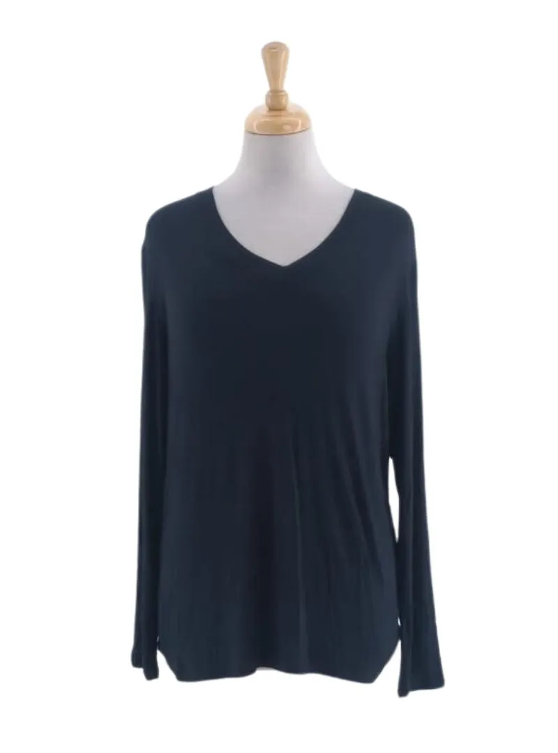 BASIC SOLID LONG SLEEVE TOP sold by FBO