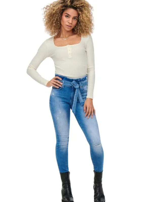 RIB TEXTUED SCOOP NECK TOP sold by FBO