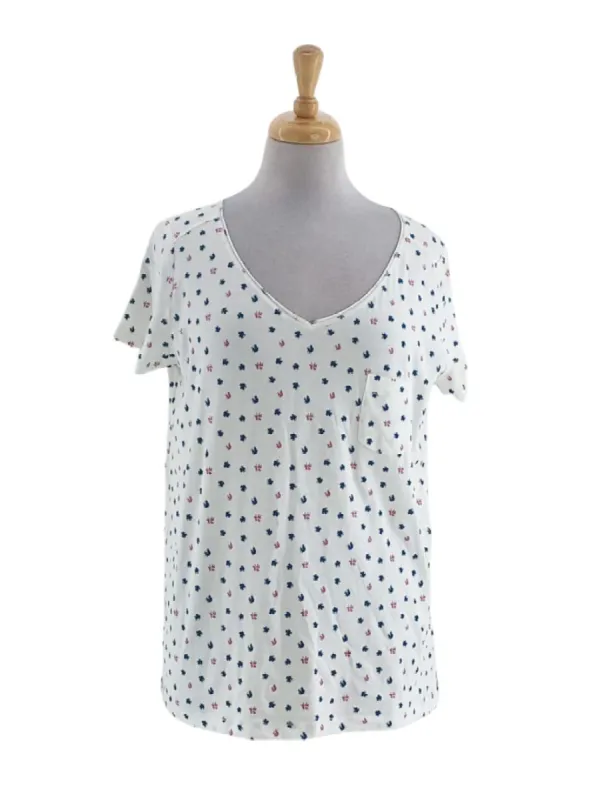 DETAILED POCK TEE sold by FBO