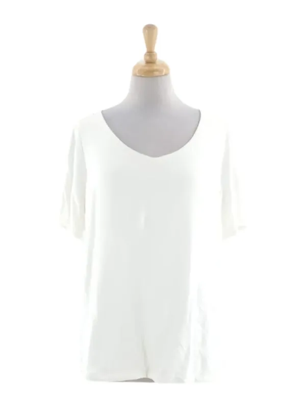 BASIC ROUND NECK TEE sold by FBO