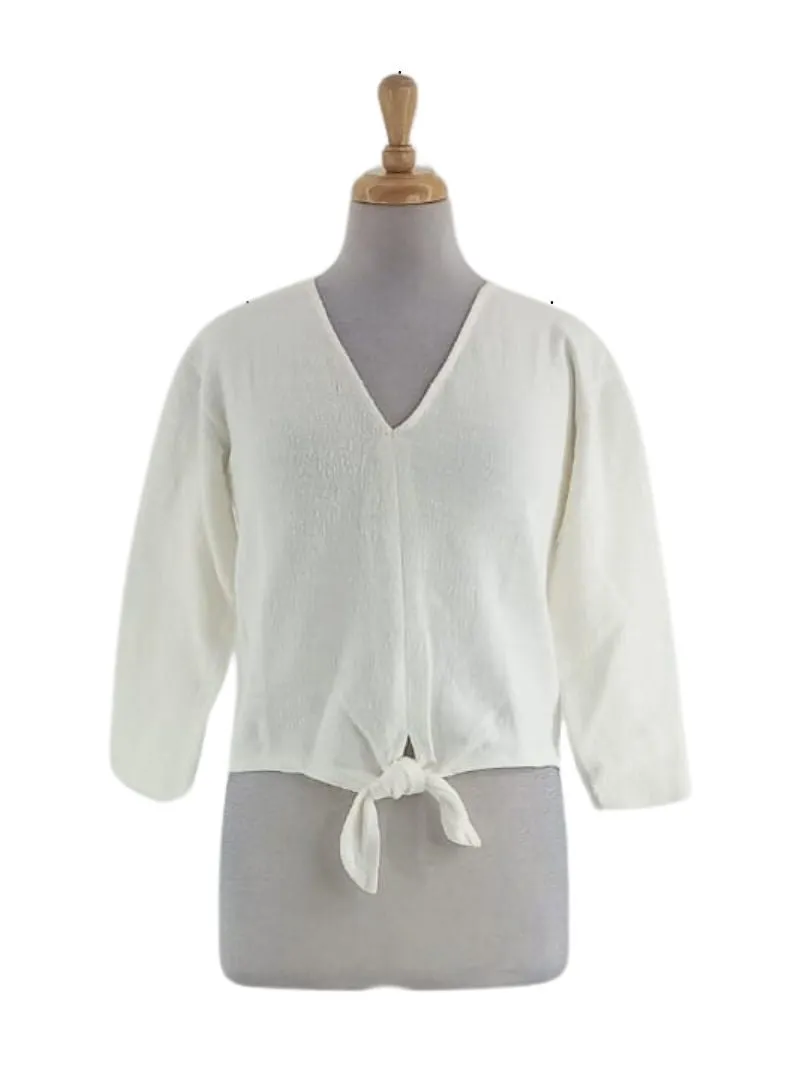 BASIC LONG SLEEVE V-NECK TOP sold by FBO