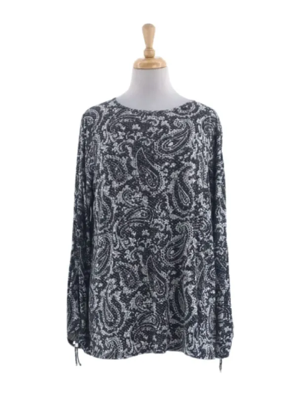 DETAILED RUCHED SLEEVE BLOUSE sold by FBO