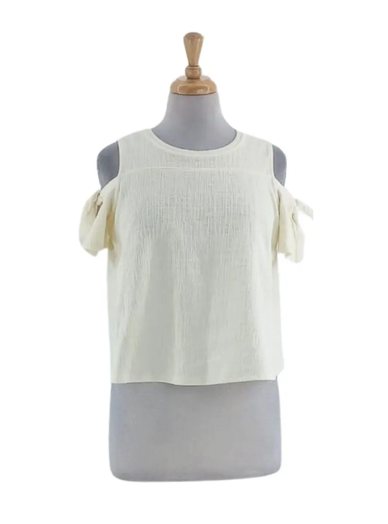 TEXTURED COLD SHOULDER TOP sold by FBO