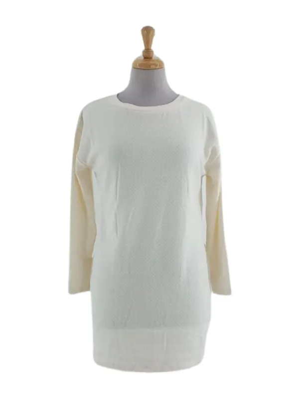 DETAILED LONG SLEEVE CREW NECK TEE sold by FBO