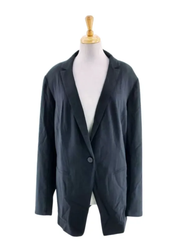 BUTTONED OPEN BACK BLAZER sold by FBO