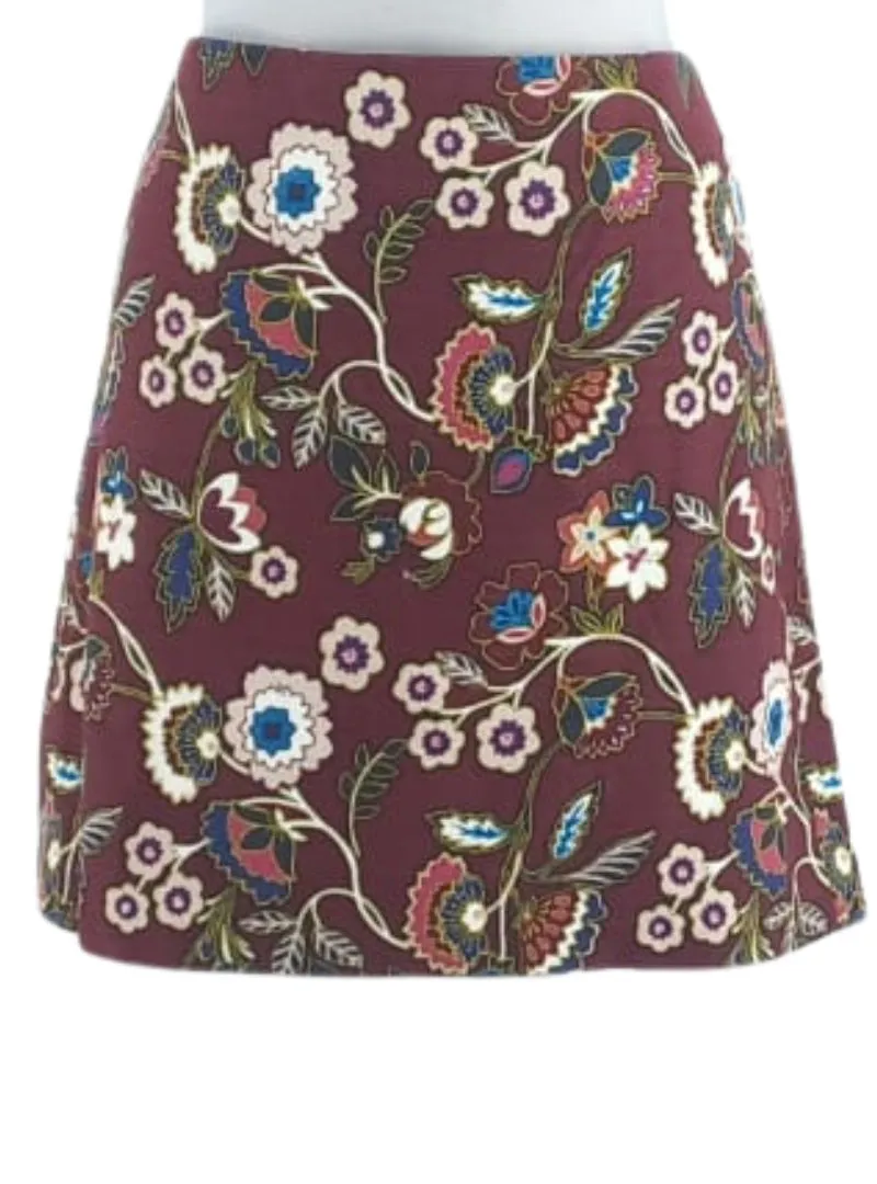 TEXTURED FLORAL DETAILED SKIRT sold by FBO