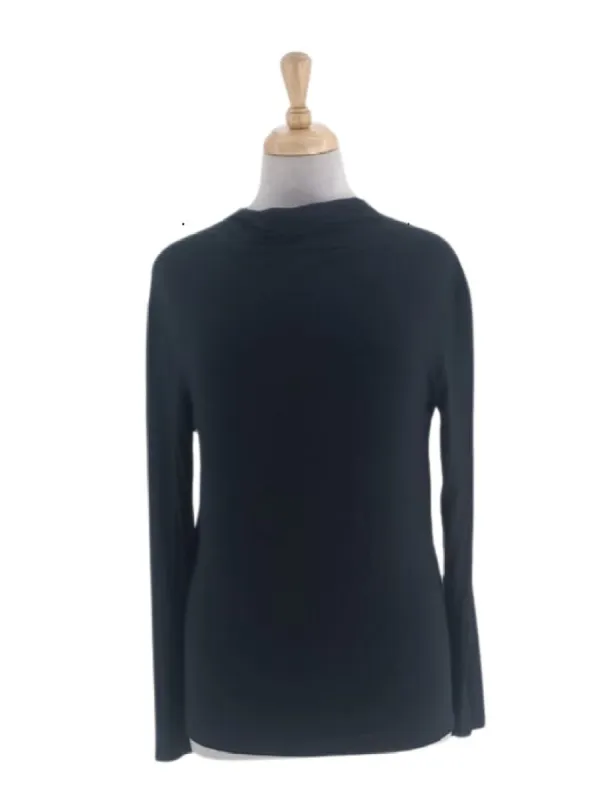 BASIC LONG SLEEVE TURTLENECK TOP sold by FBO