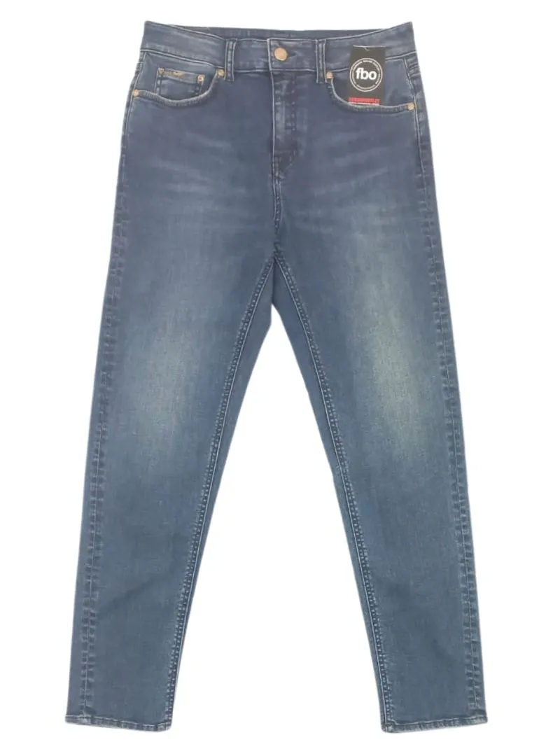 DAYNE COMFORT DENIM sold by FBO